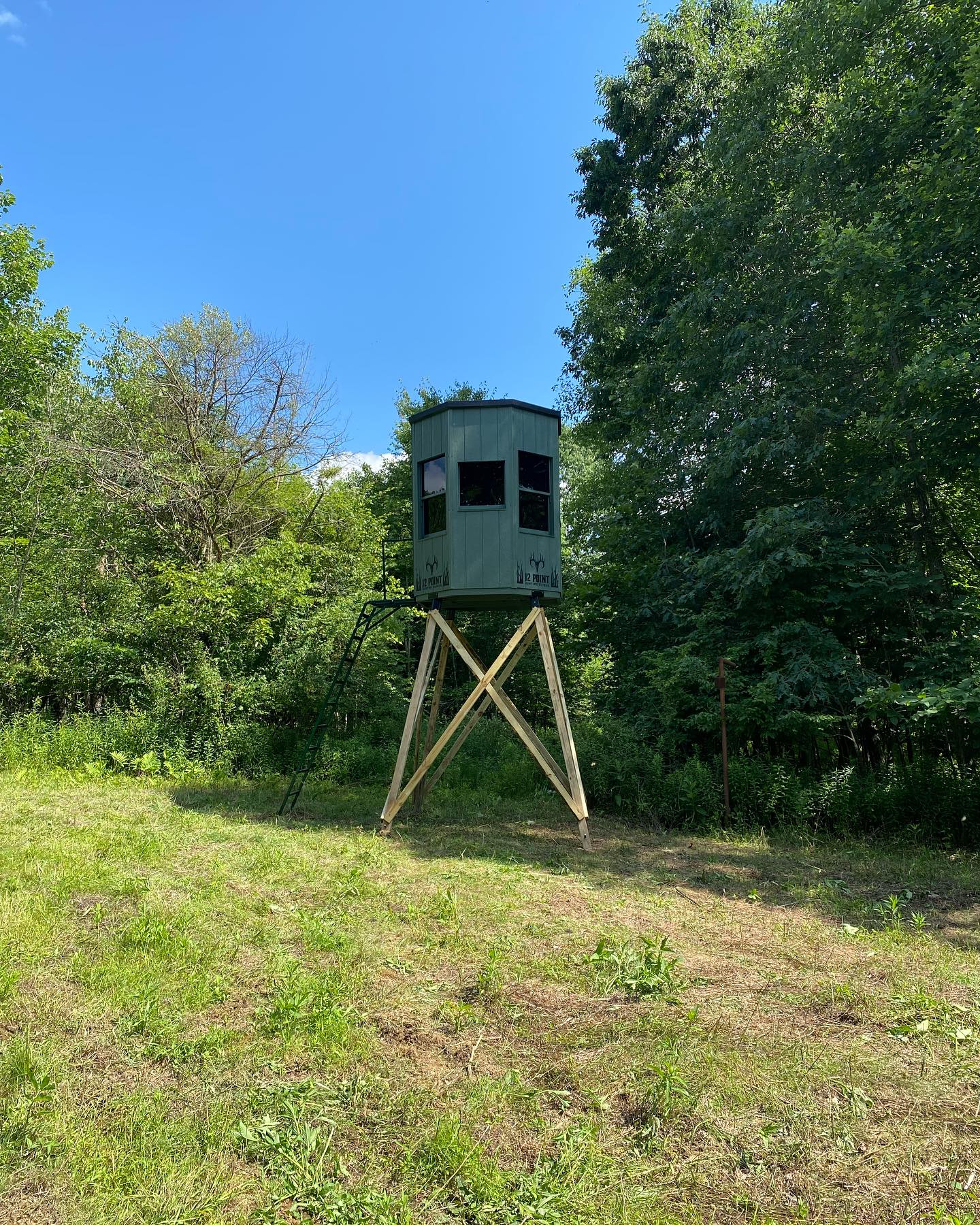 12 Point Hunting Blinds - The 6' Octagon Premium Hunting Blind - Image 16