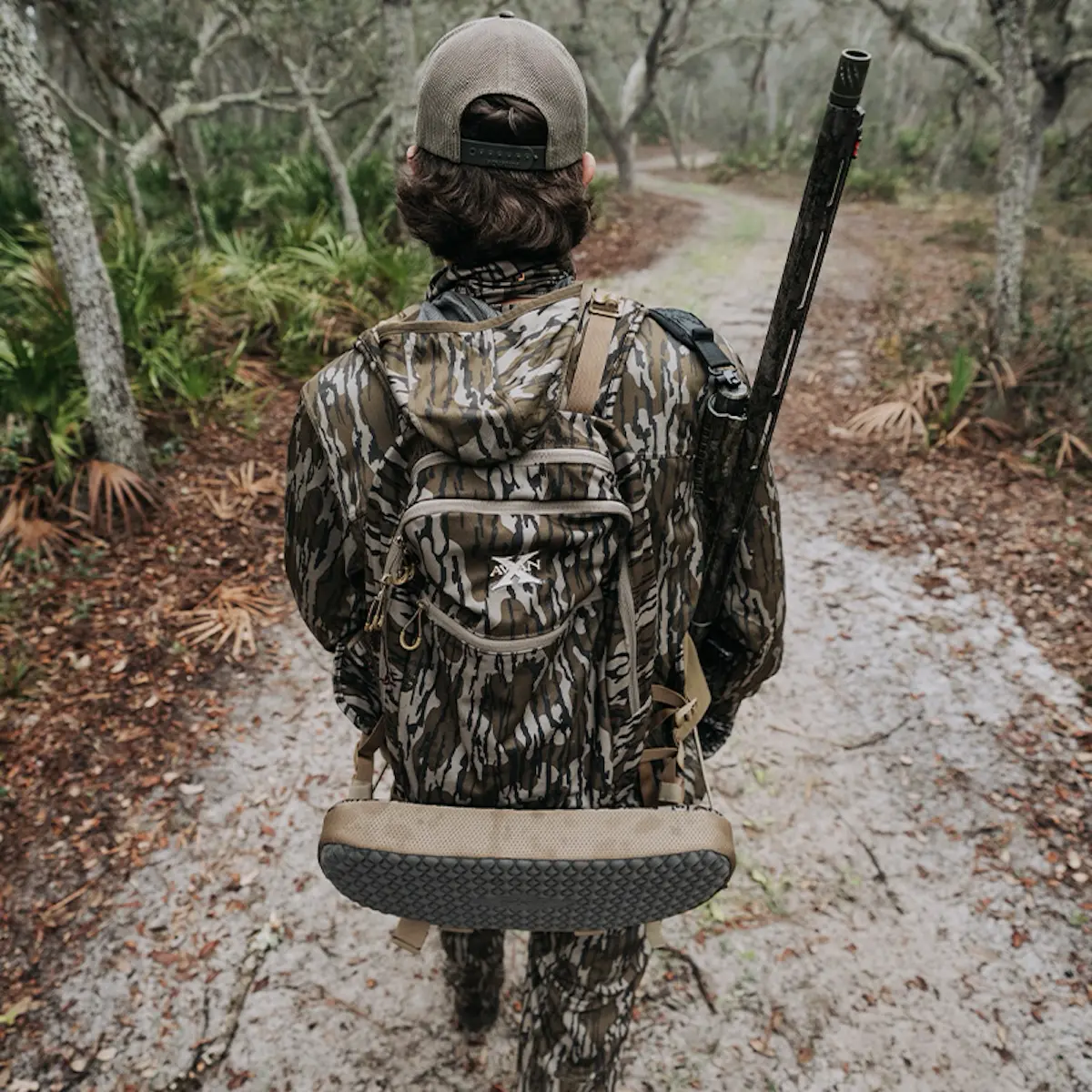 Avian-X Ridge Runner Lightweight Turkey Vest - Mossy Oak Bottomland - Image 11