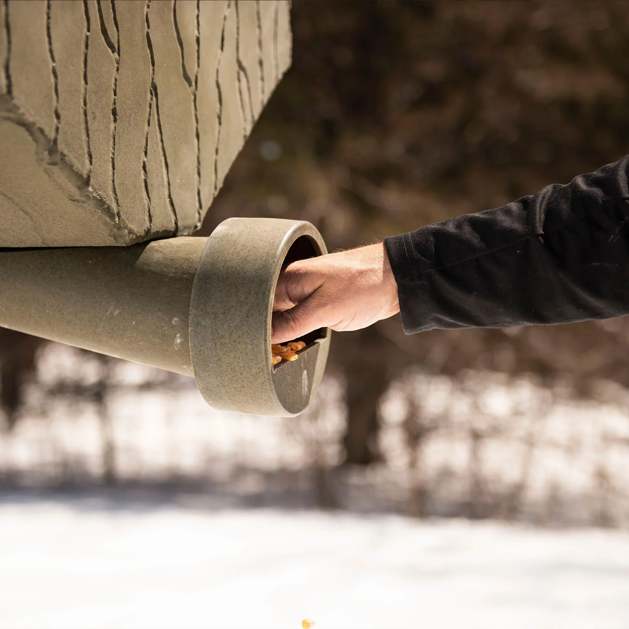 Banks Outdoors Feedbank 150 lb Gravity Deer Feeder - Image 4