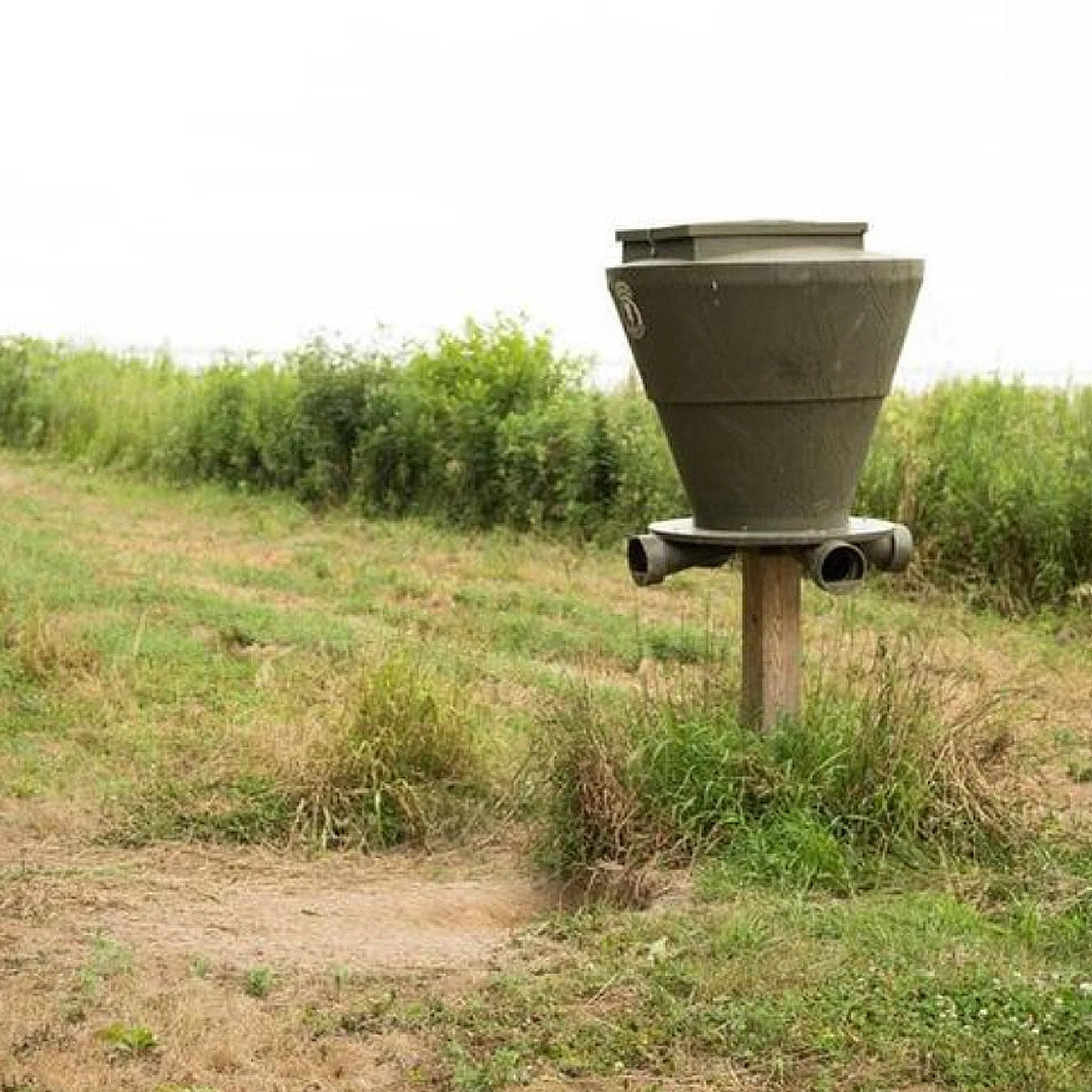 Banks Outdoors Feedbank 600 lb Gravity Deer Feeder - Image 5