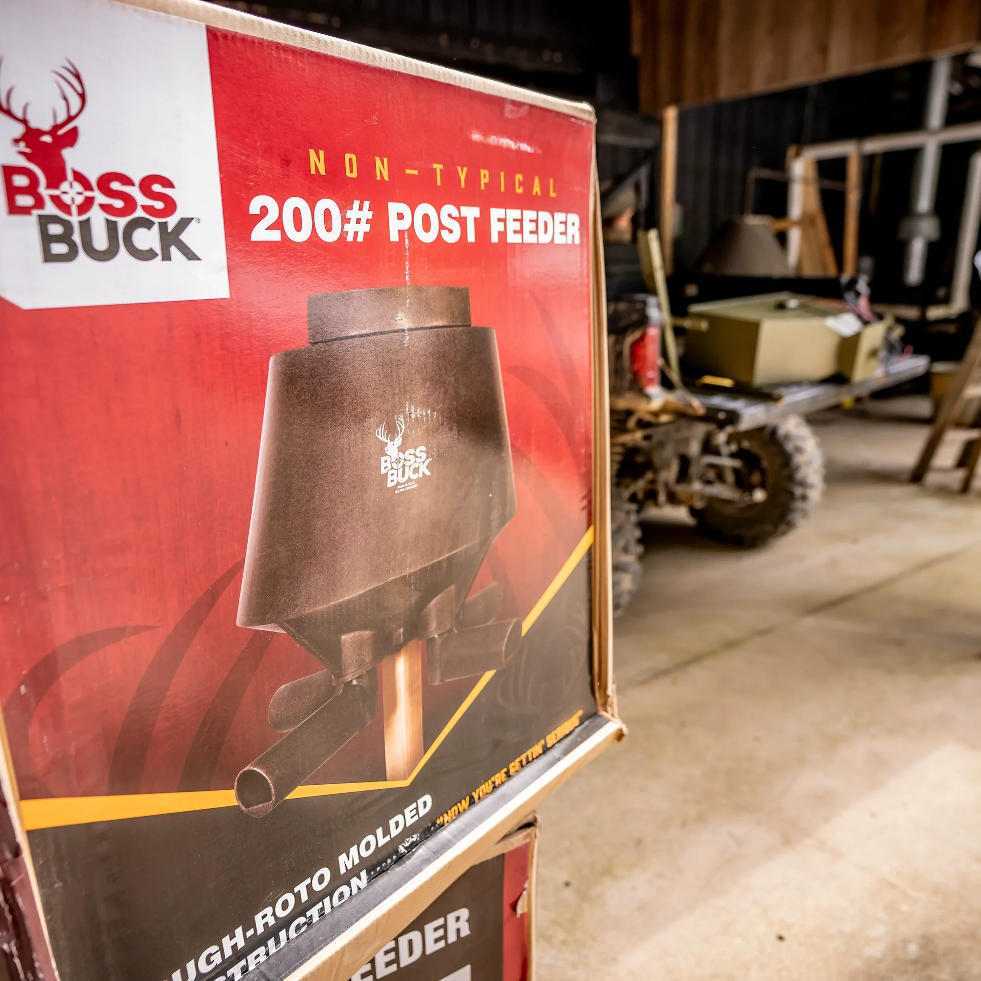 Boss Buck 200 lb Stand & Fill Post Feeder - Image 6
