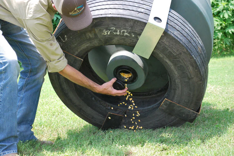 Capsule Ground Level Sit and Fill Deer Corn and Protein Feeder 800 lb. Capacity - Image 6