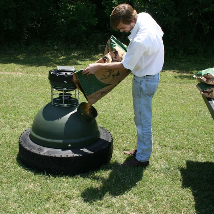 Capsule Ground Level Sit and Fill Deer Corn and Protein Feeder 800 lb. Capacity - Image 7