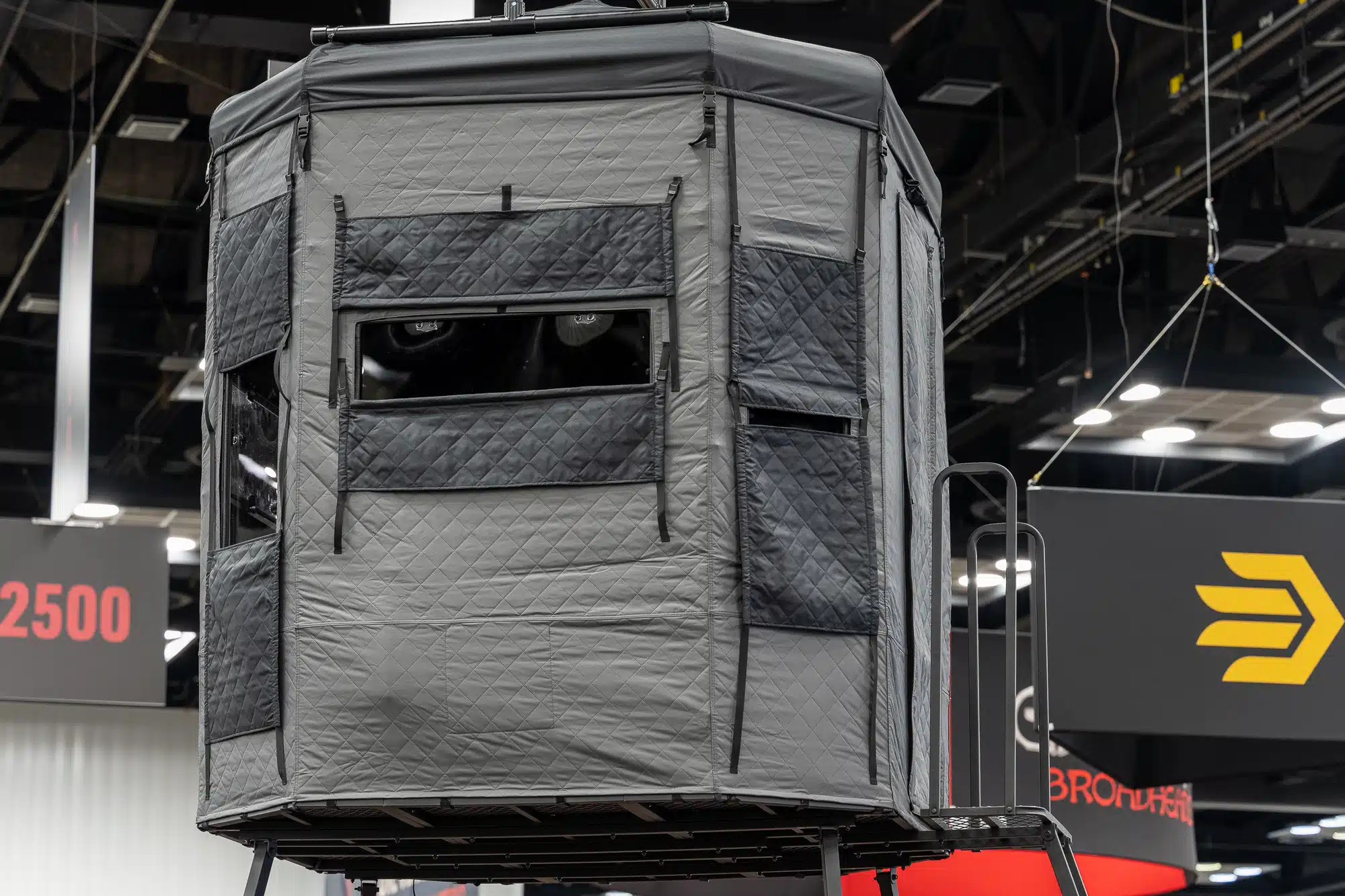 Greylight Twilight 6' x 6' Hunting Blind 6' Tower with 4' Extension - Image 6