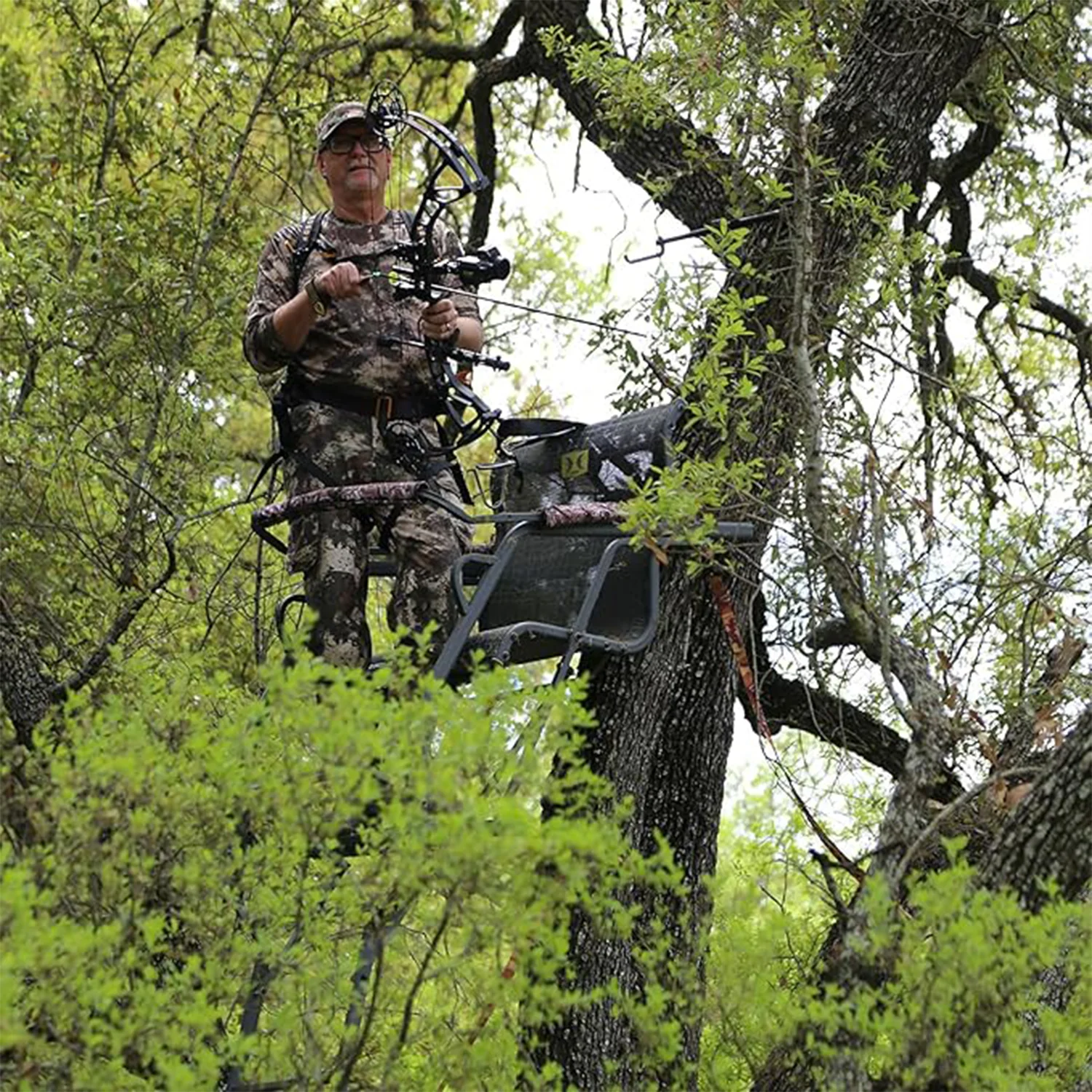 Hawk 20' Big Denali 1.5-Man SLS Ladder Treestand - Image 3