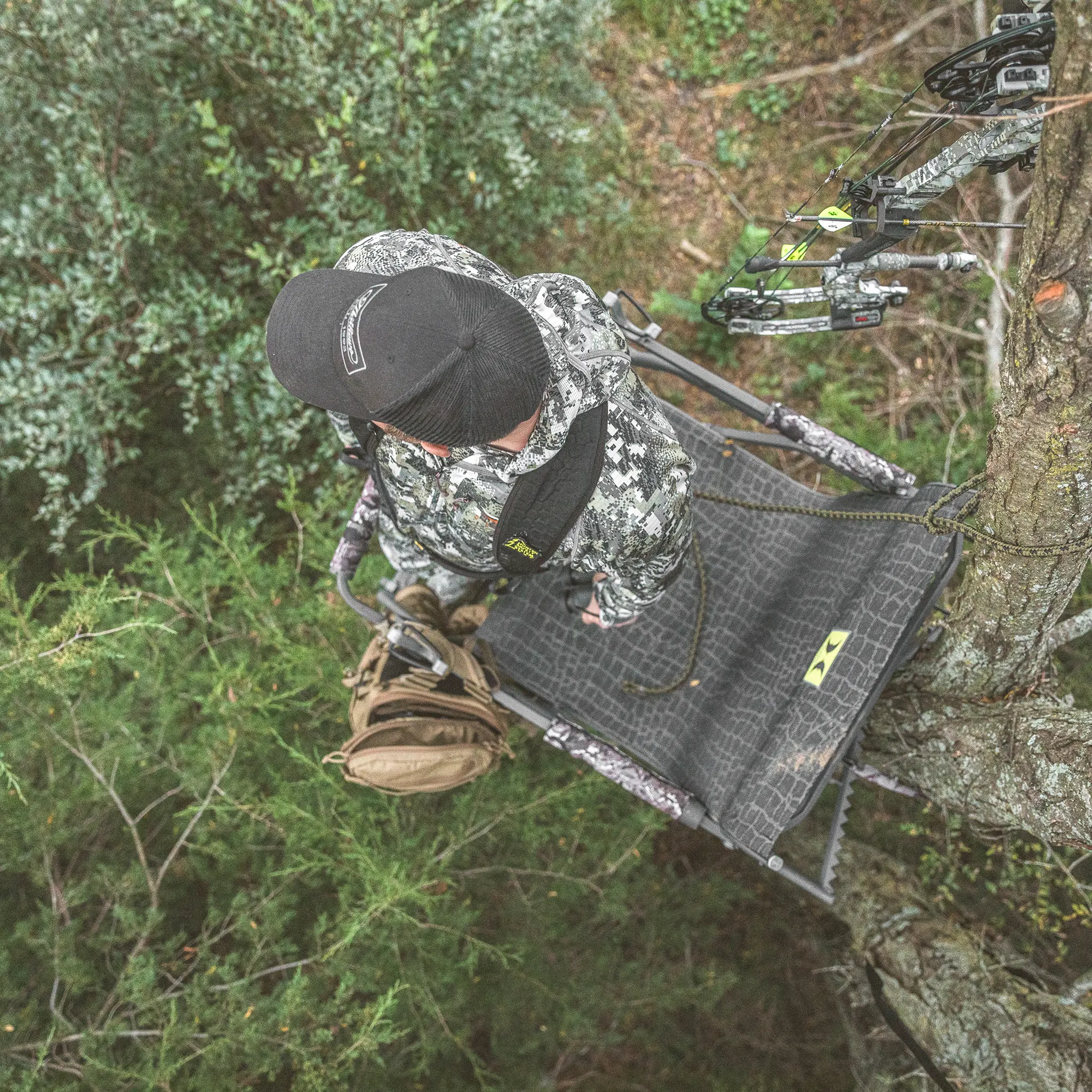Hawk 20’ Bighorn 1.5-Man Ladder Treestand - Image 10