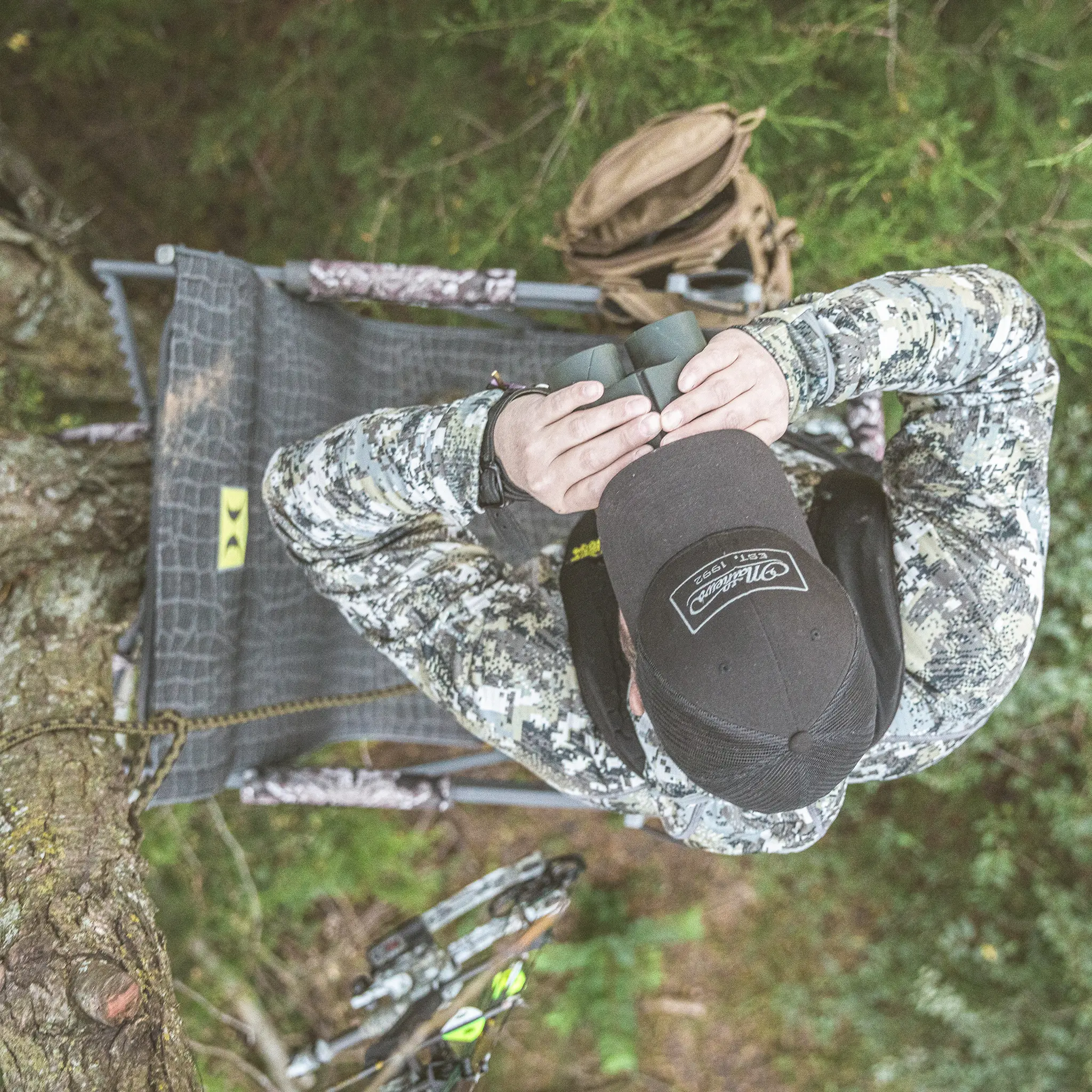Hawk 20’ Bighorn 1.5-Man Ladder Treestand - Image 9