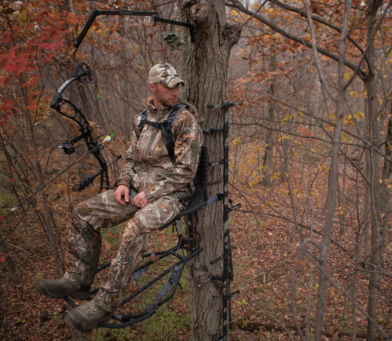 Hawk Kickback Lvl Hang-On Treestand - 19.5 lbs - Image 7