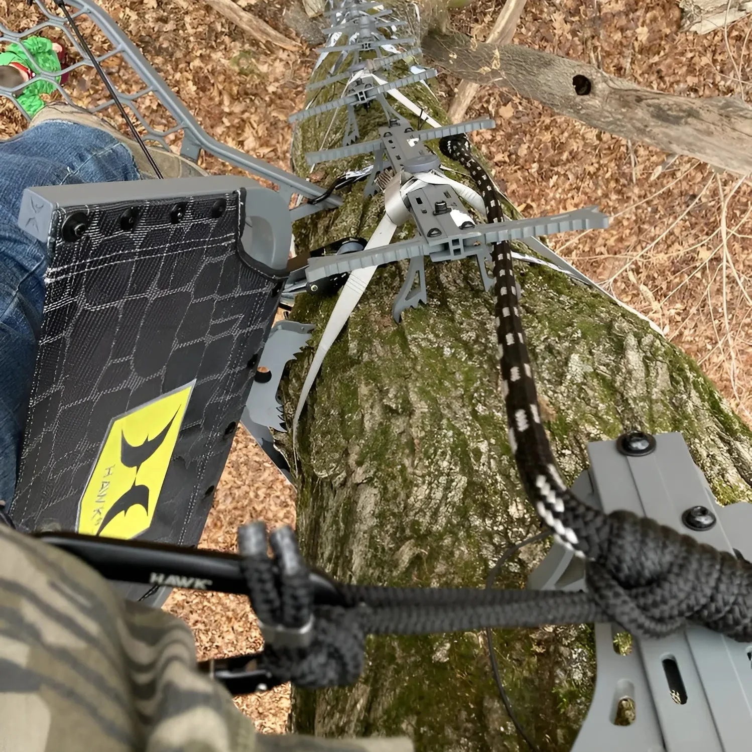 Hawk Rival Micro Hang-On Treestand - 10 lbs - Image 4