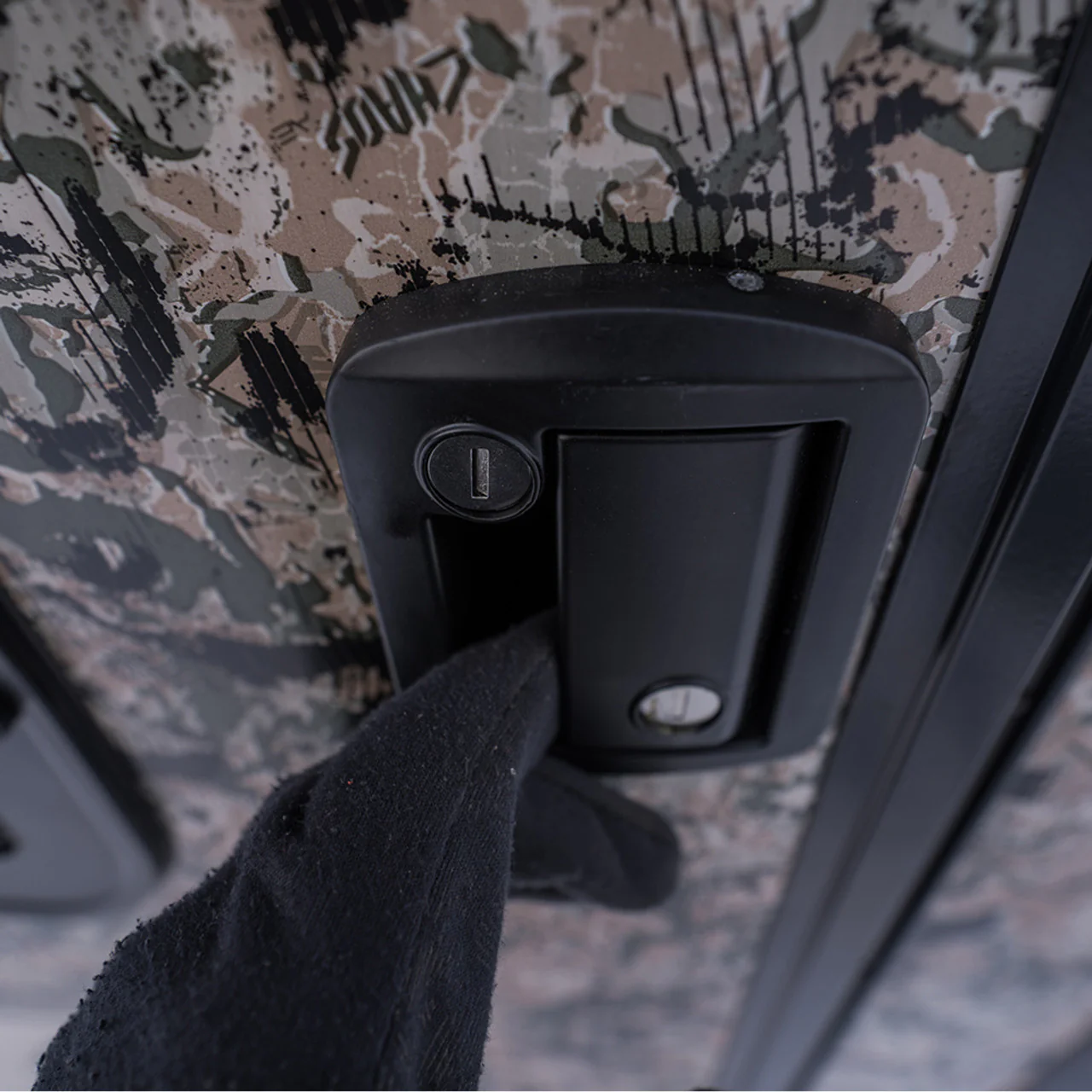 Hawk 'The Double' Insulated Hunting Blind - Image 4
