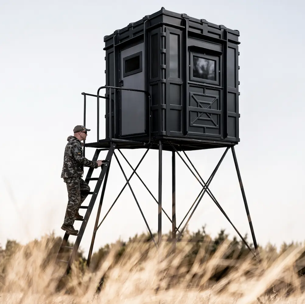 Hughes Elite Series' The Crusader 5' x 5' Hunting Blind - Image 2