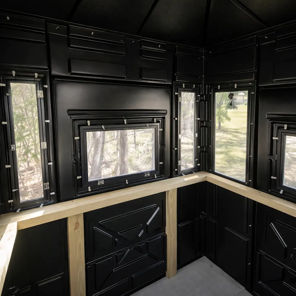 Hughes Elite Series' The Crusader 5' x 5' Hunting Blind - Image 22