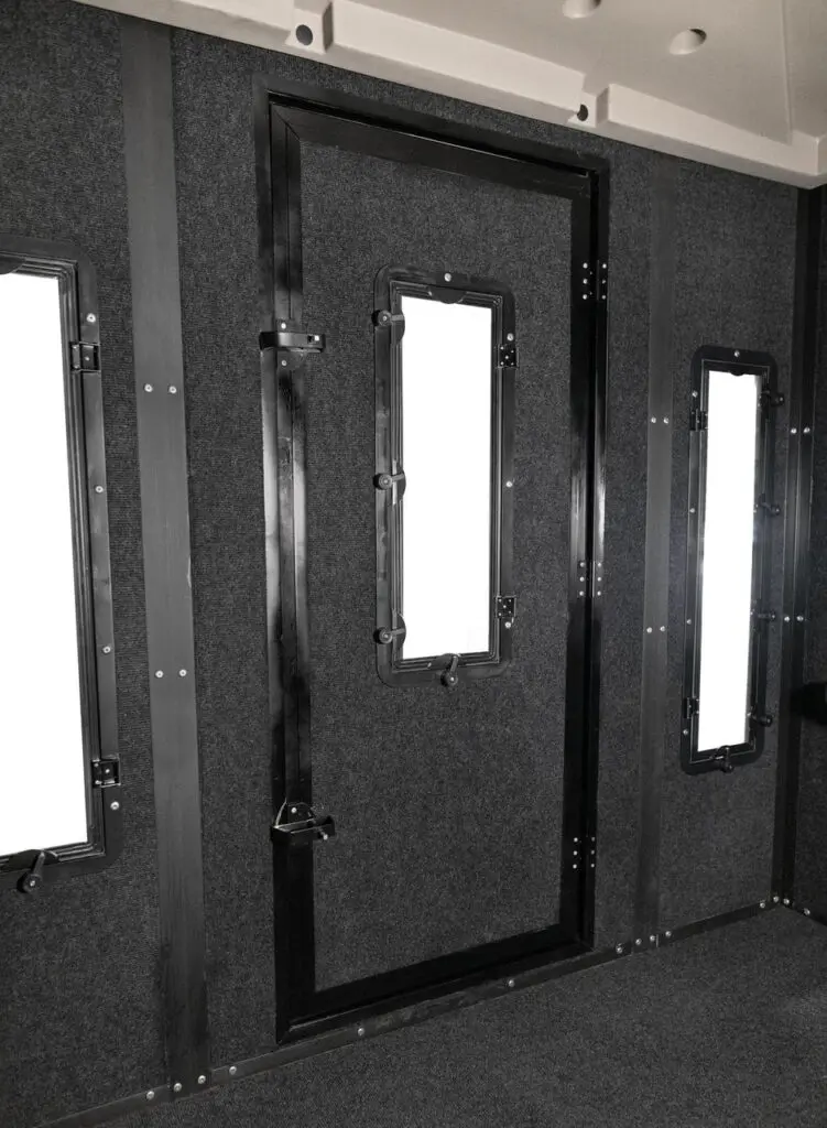 Muddy Penthouse 6' x 7.5' Insulated Steel Box Blind - Image 10