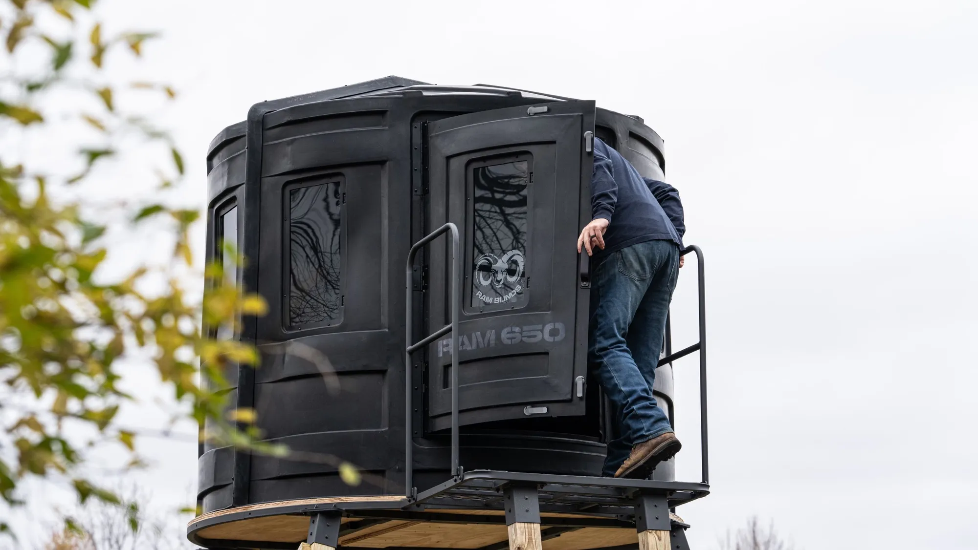 RAM Blinds 700 Elite Deer Hunting Blind - 7' Diameter - Image 10