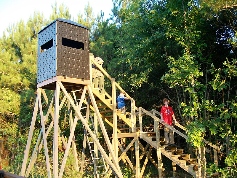 Snap Lock 4' x 6' Deer Hunting Blind - Image 10