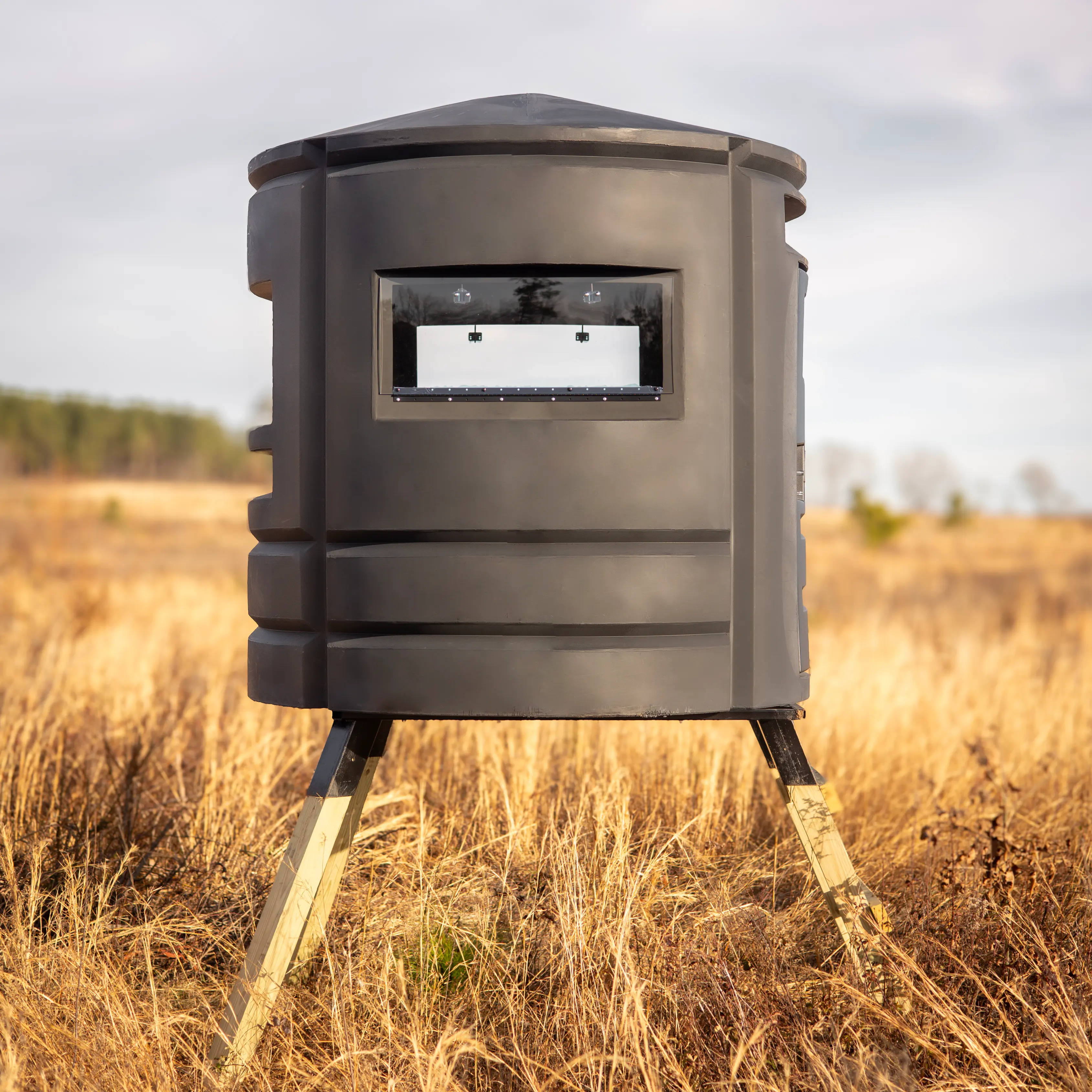 Sportsman's Condo Crossbow Condo 72" Diameter Deer Blind - Image 5