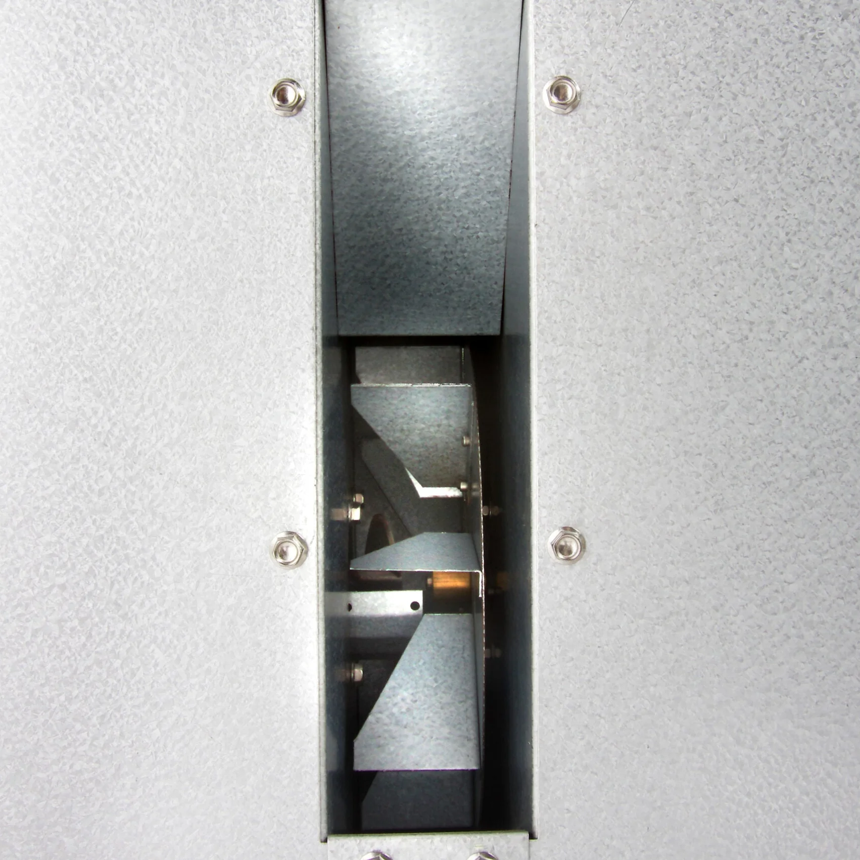 Sweeney Feeders 125 lb. Directional Fish Feeder, Silver with Dock Legs - Solar INCLUDED - Image 4