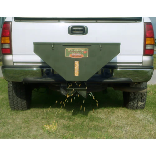 Texas Hunter 100 lb Road Deer Feeder with Wireless Remote Control - Image 4
