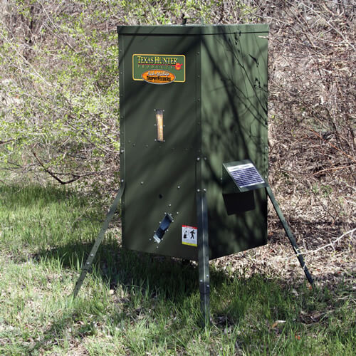 Texas Hunter Hideaway Stand and Fill Directional Deer Feeder, 300 lb. Capacity - Image 4