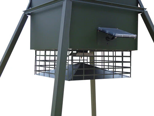 Texas Hunter 300 lb. Trophy Deer Feeder with EZ Lift System - Image 14