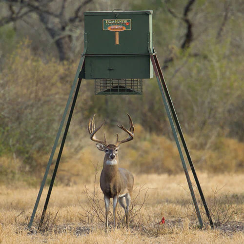 Texas Hunter Trophy Deer Corn Feeder with 8' Legs, 650 lb Capacity - Image 2