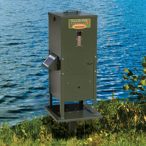 Texas Hunter Fish Feeder - 70 lb Fish Feed/125 lb Corn Capacity – Straight Legs - Image 11