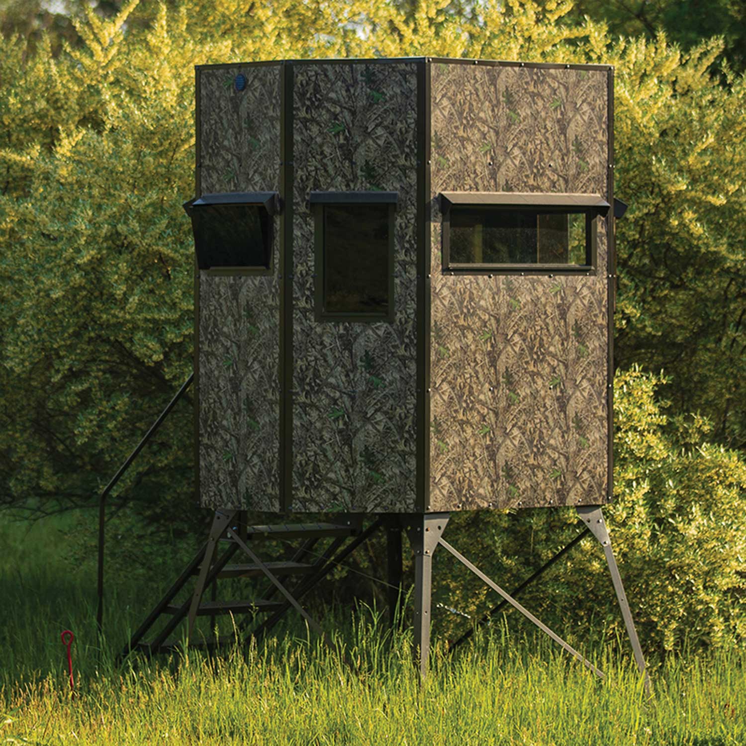 Texas Hunter 5' x 7' Wrangler Camo Hunting Blind with Combo Bow/Rifle Windows & 4' Tower & Stairs - Image 7