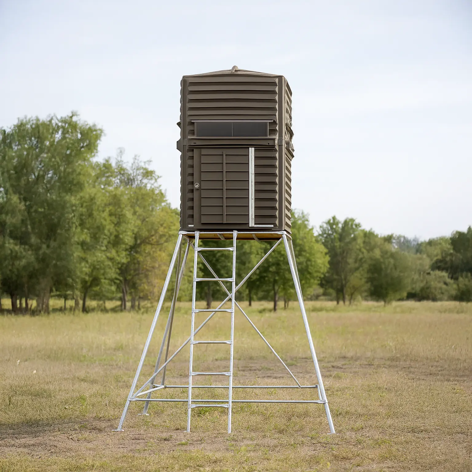 The Blynd 4'x4' Hunting Blind with Half Door - Image 3