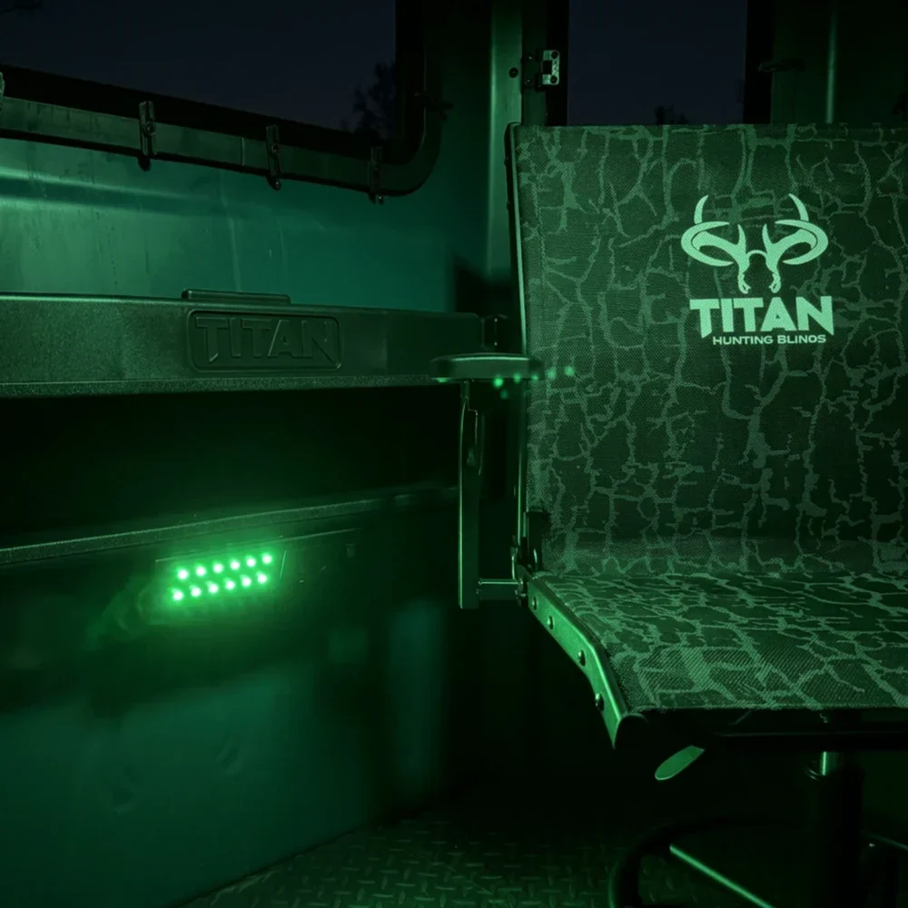 Titan Hunting Blinds 12V LIGHT KIT - Image 4