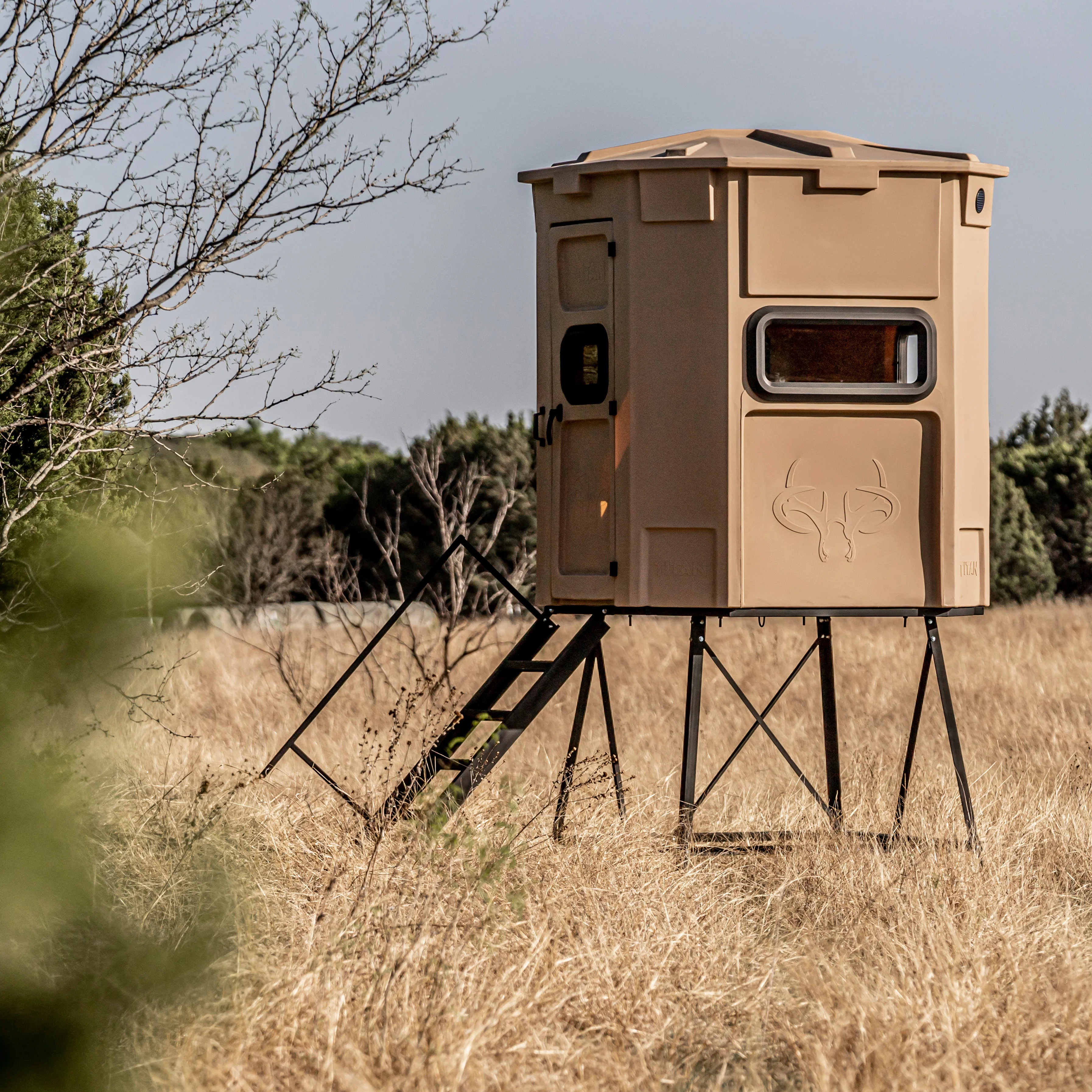 Titan Hunting Blinds - Pro Bow & Rifle Combo Blind - Tan w/ 8ft Tower - Image 2