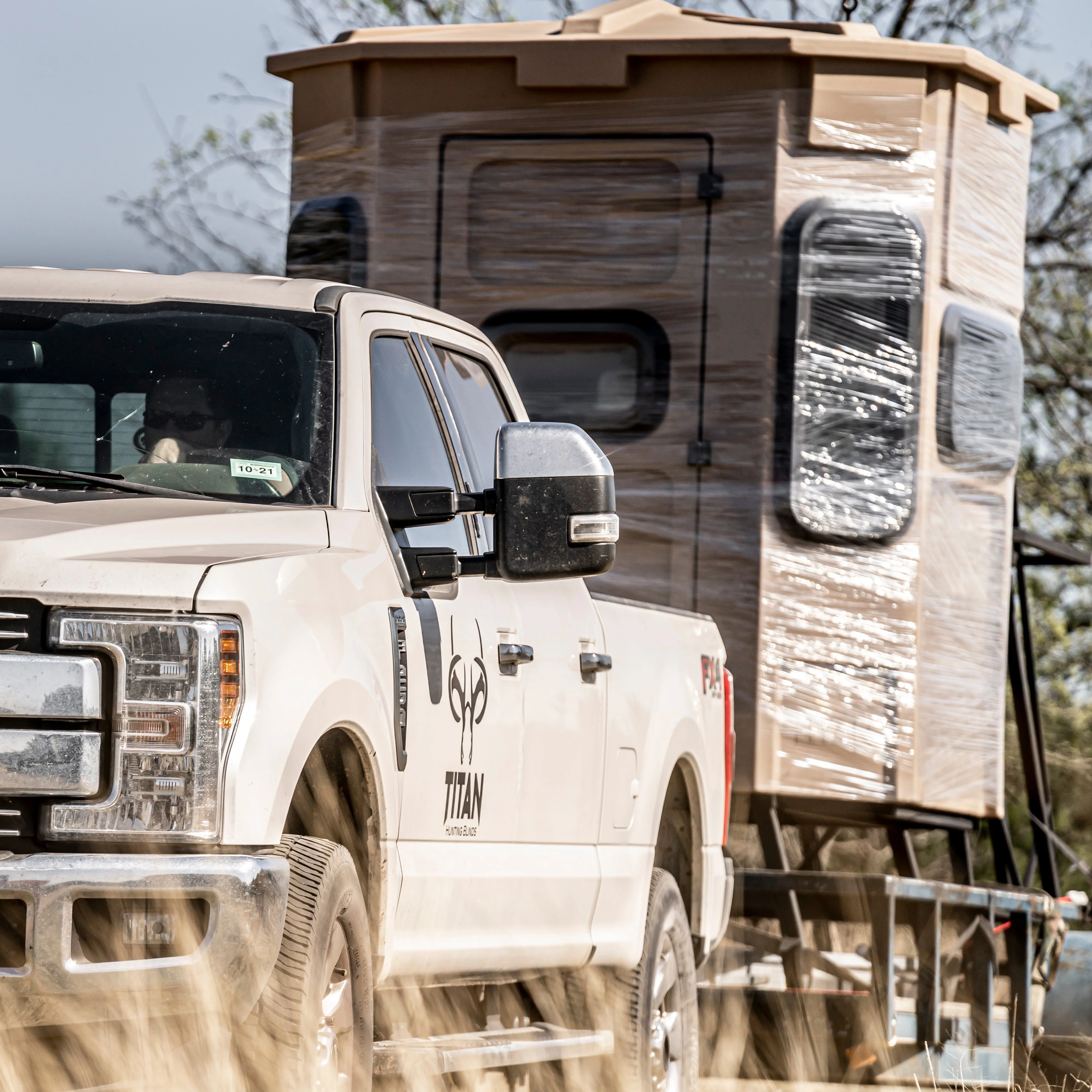 Titan Hunting Blinds - Pro Bow & Rifle Combo Blind - Tan w/ 8ft Tower - Image 7
