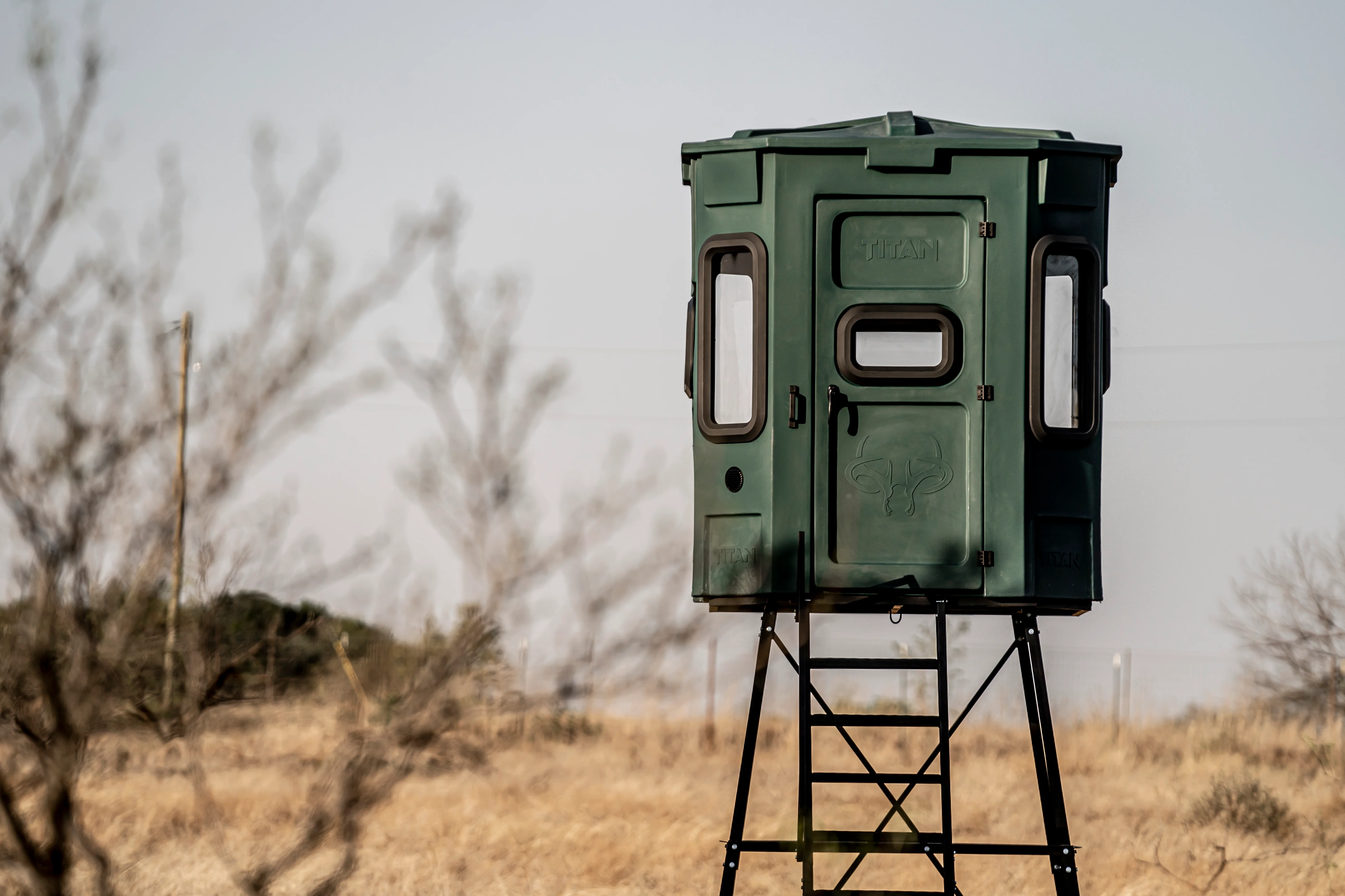 Titan Hunting Blinds - Pro Bow & Rifle Combo Blind - Brown w/ 8ft Tower - Image 17